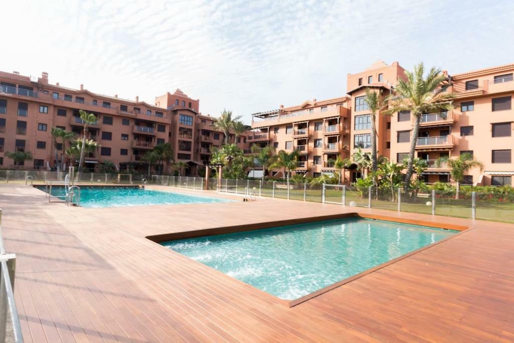 Pushe Playa Granada Beach&Golf 1 โมตริล ภายนอก รูปภาพ