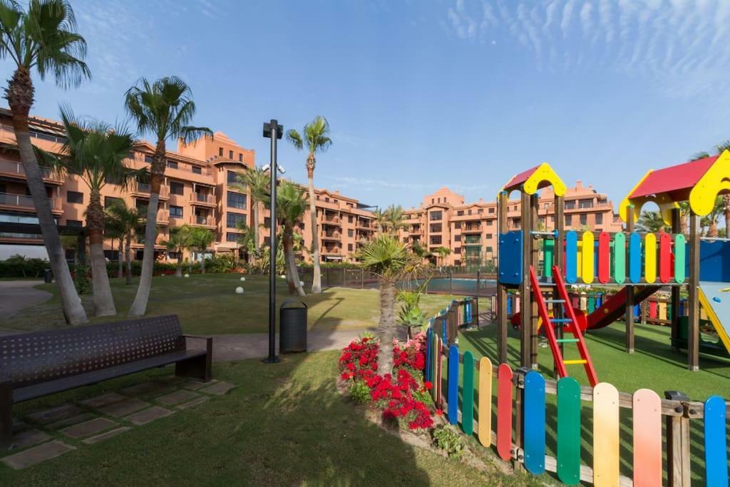 Pushe Playa Granada Beach&Golf 1 โมตริล ภายนอก รูปภาพ